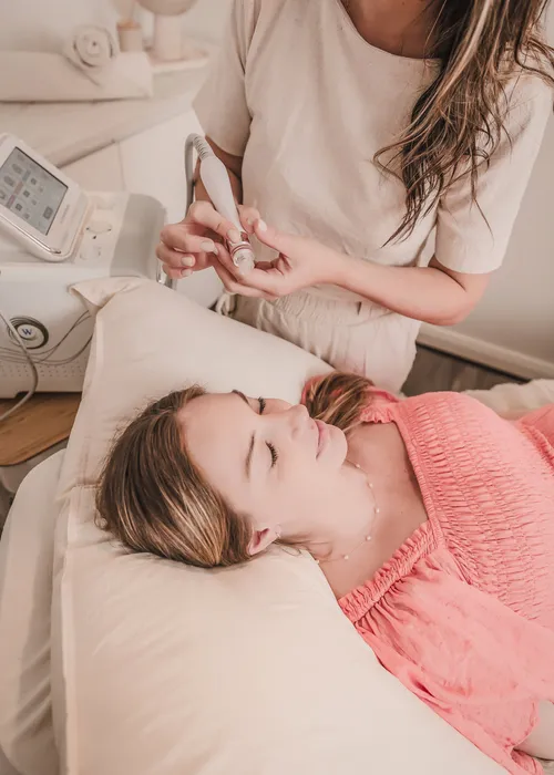Hydradermabrasion and serum infusion facial at Unik Beauty